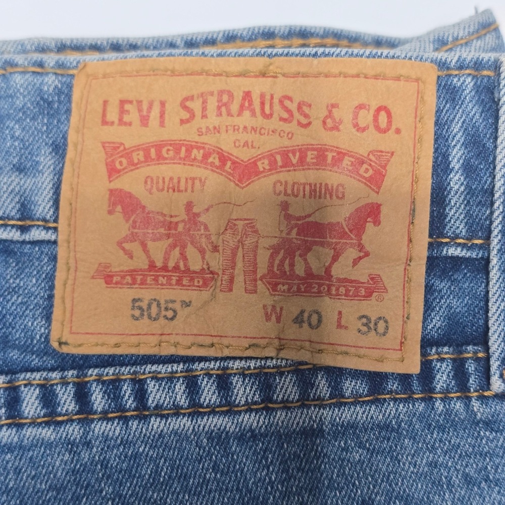 Levi's 505 Regular Fit Jeans Mens 40x30 Blue Medium Wash Straight Leg Stretch